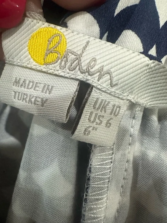 Boden Danby Flat Front Pull On Navy White Nautical Geometric Print Shorts - Picture 6 of 7